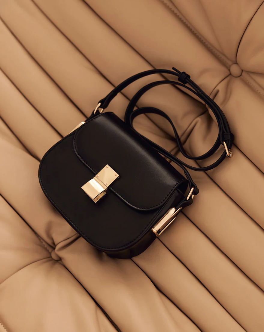 Calida Cross Body Bag - Veske