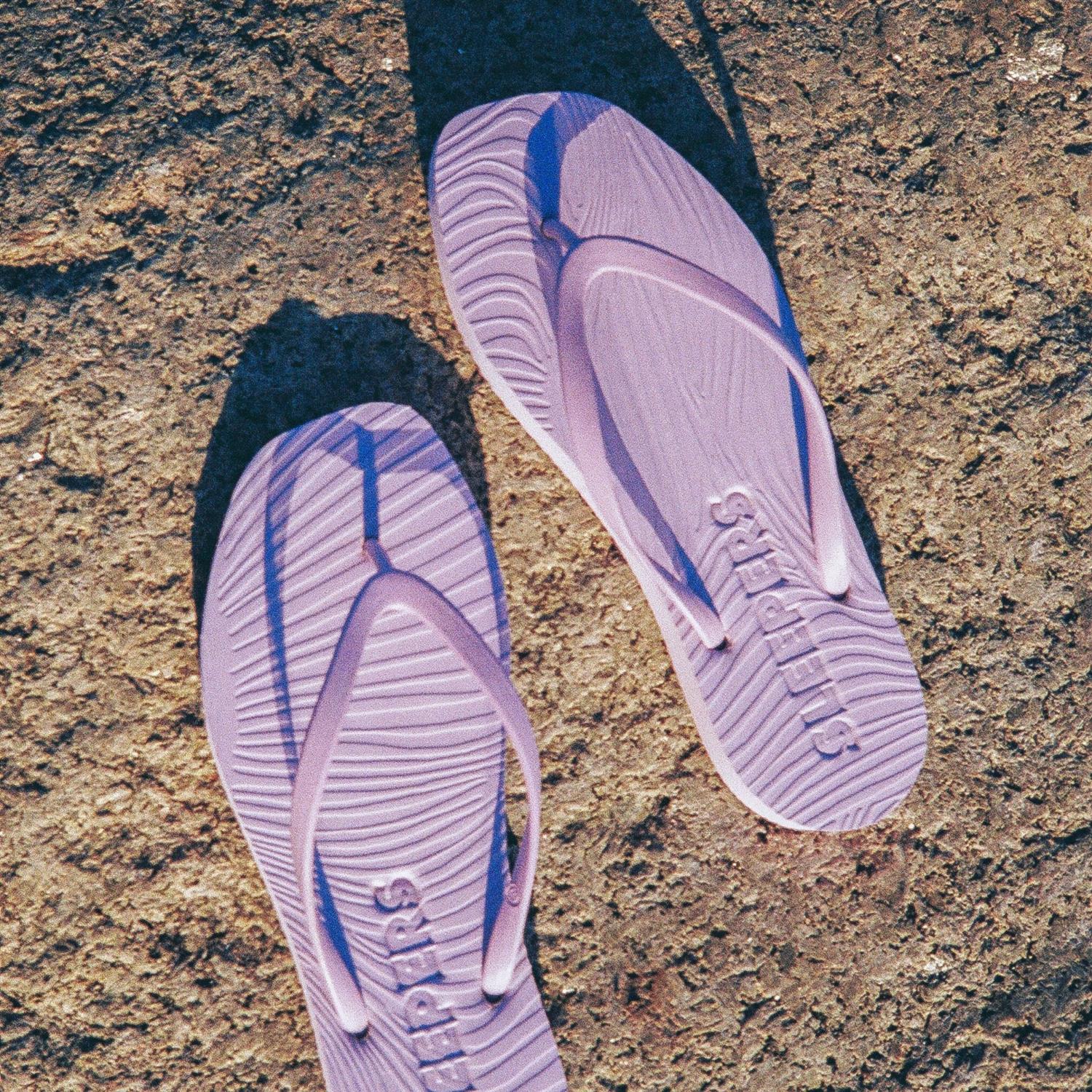 Tapered Flip Flop Sko
