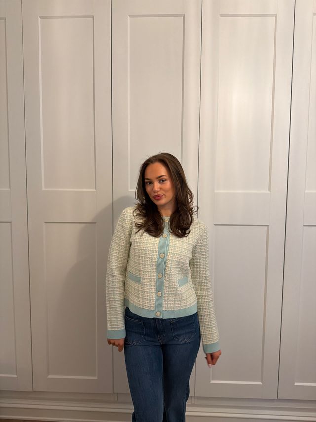 Yaslivia LS Short Knit Cardigan - Overdeler