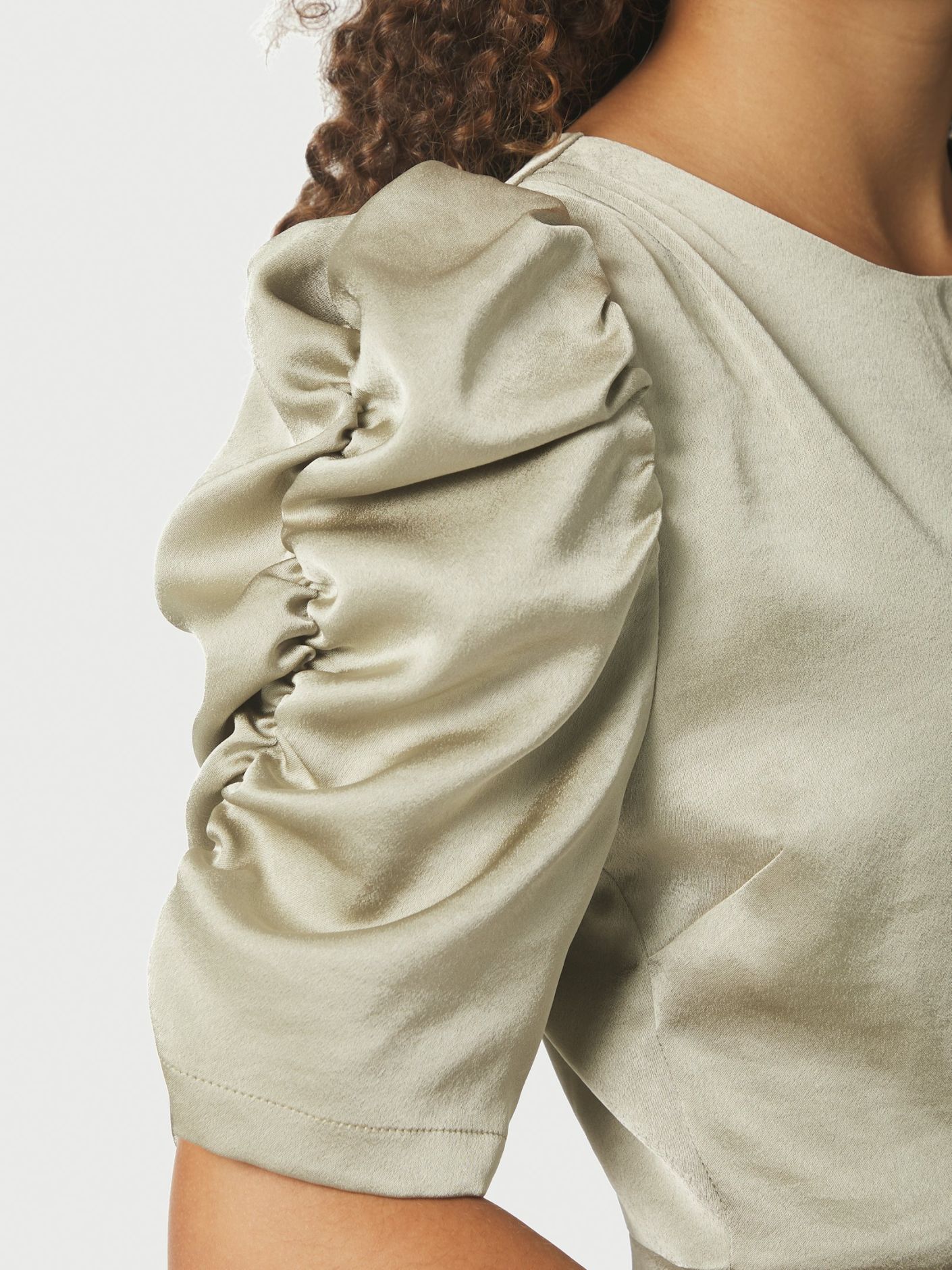 Benuti Solid Dress