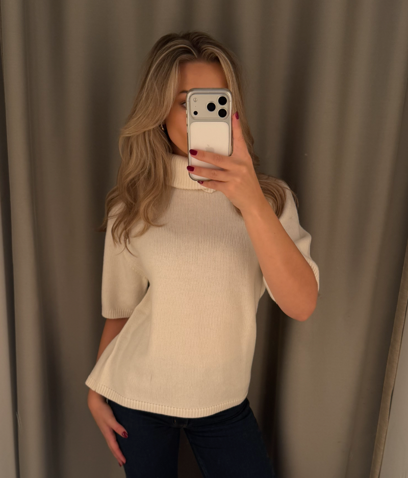 Arwyn SS Turtleneck