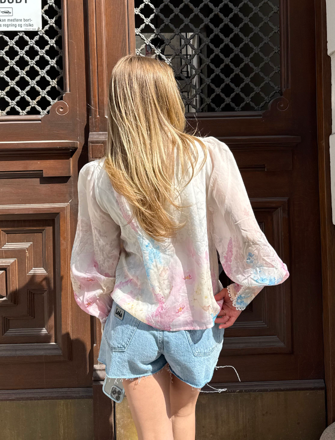 Yasflorence LS Shirt