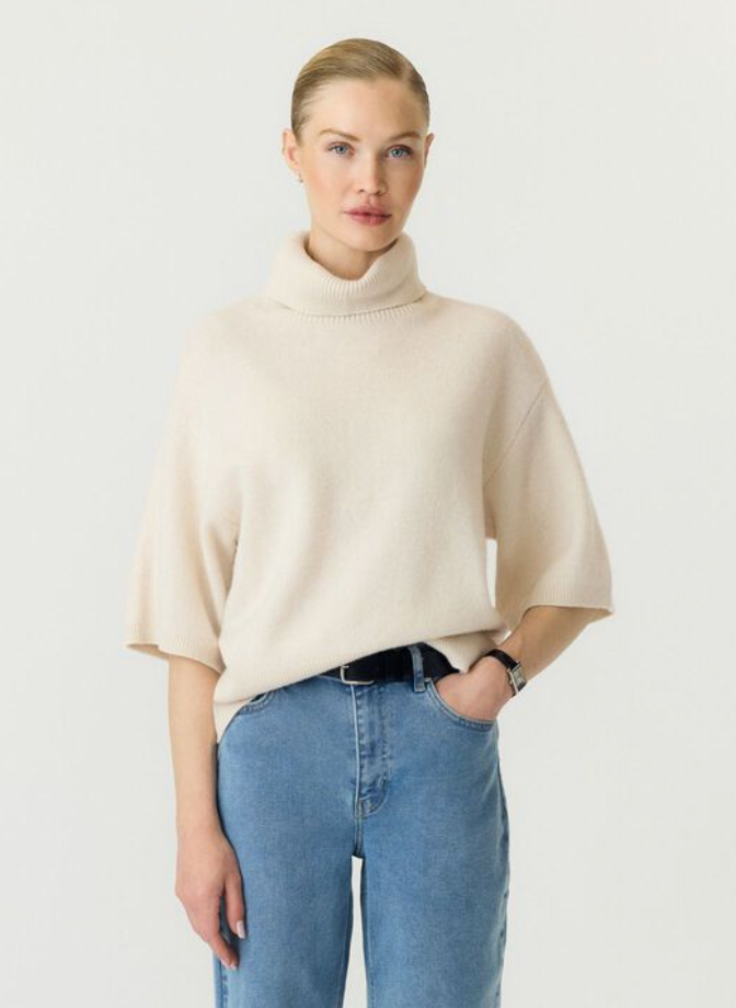 Yasemila 2/4 Wool Knit Pullover