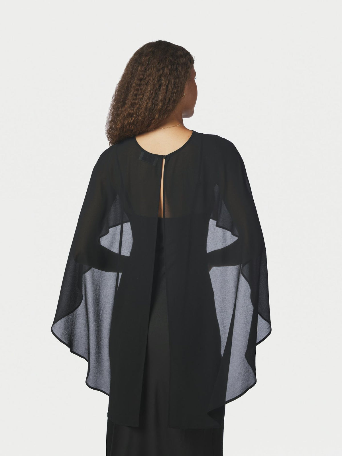 Manufi Chiffon Cape