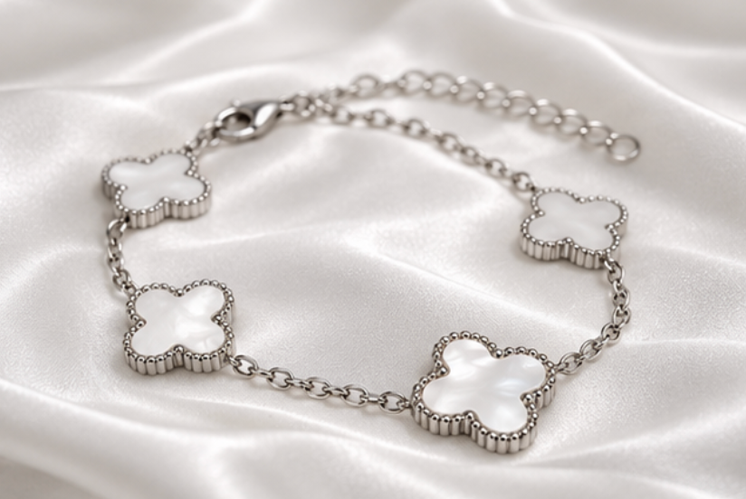 Haily Four Leaf Bracelet