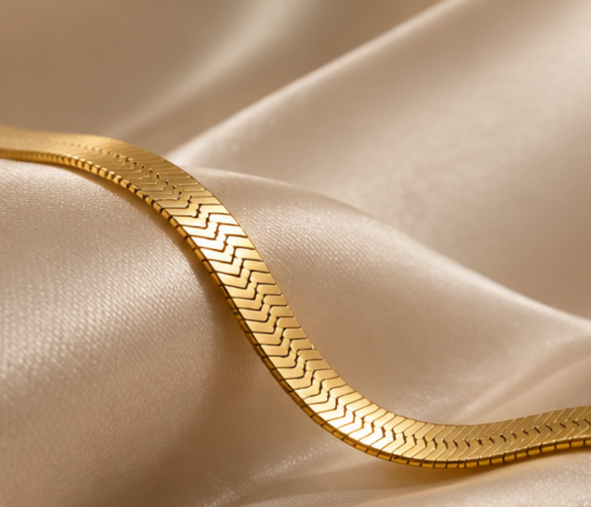 Snake Necklace - Gold