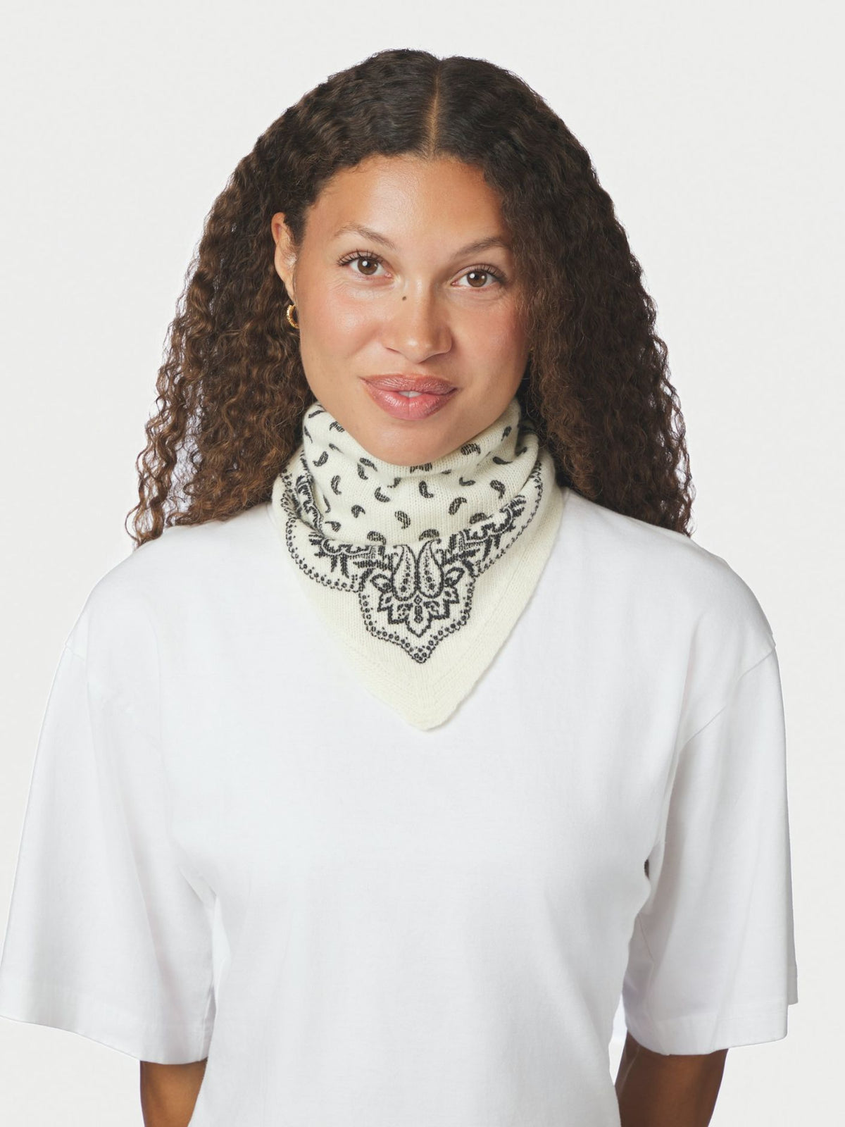 Ariya Paisley Knit Scarf - Off White