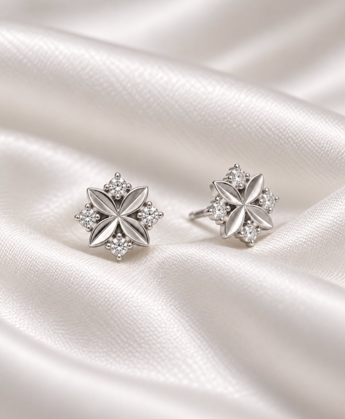 Ruth Earring - Silver