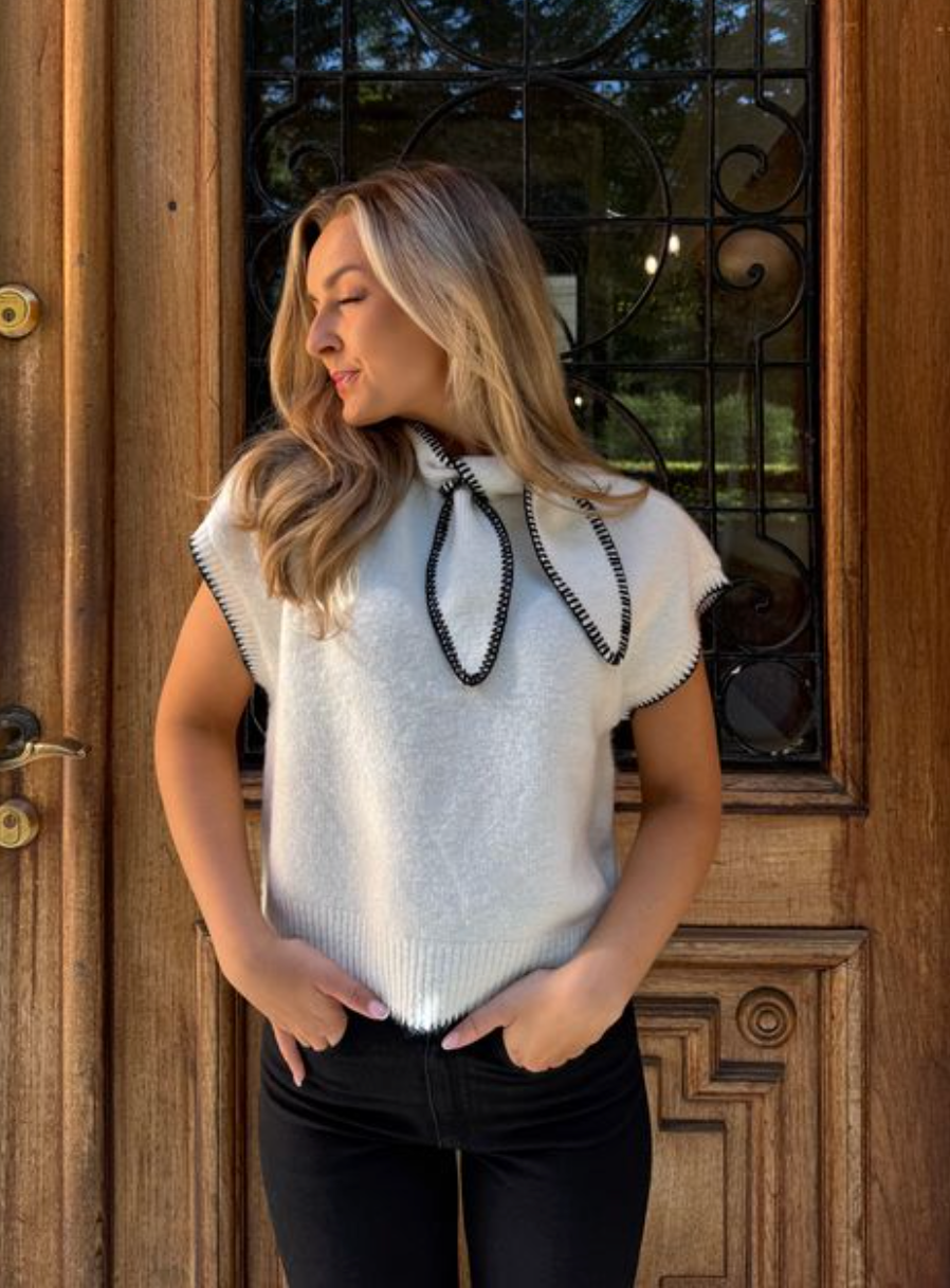 Yastelo SS Scarf Knit Top
