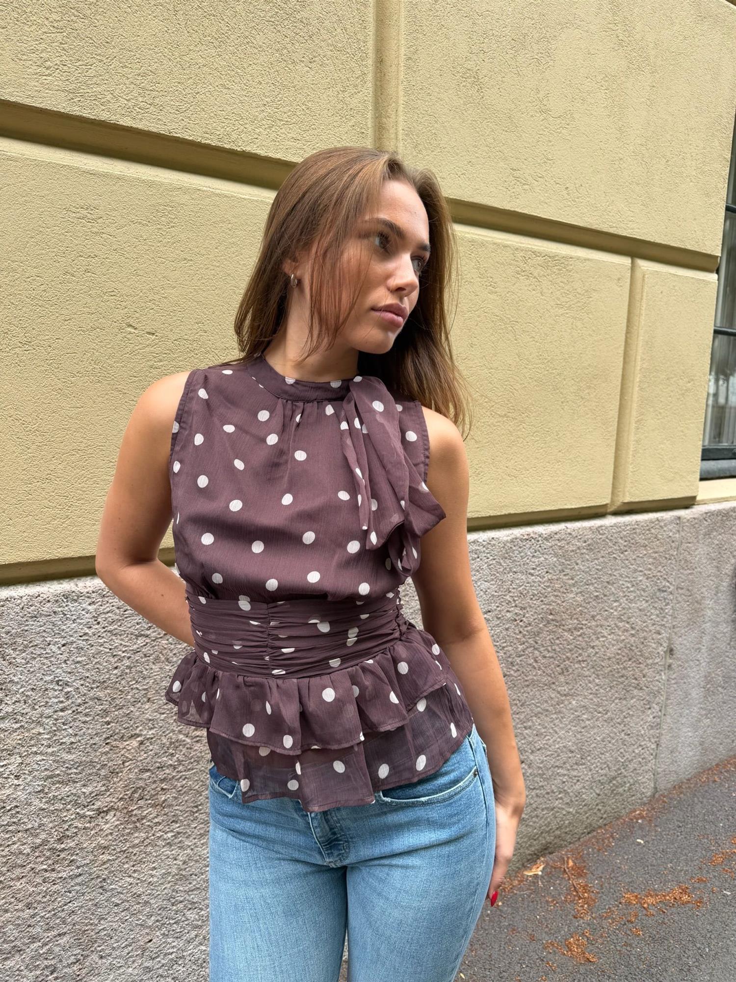 Ansol Big Dot Top
