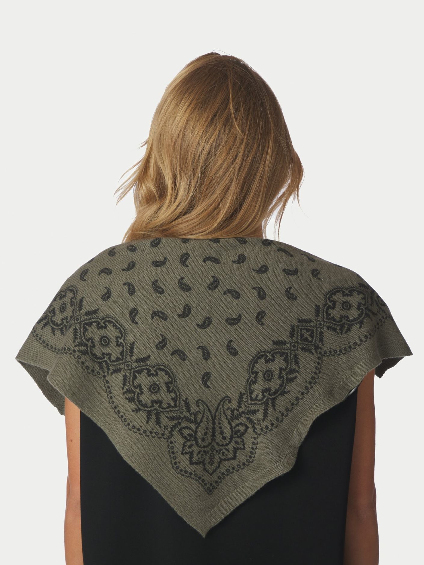 Adelina Paisley Knit Scarf