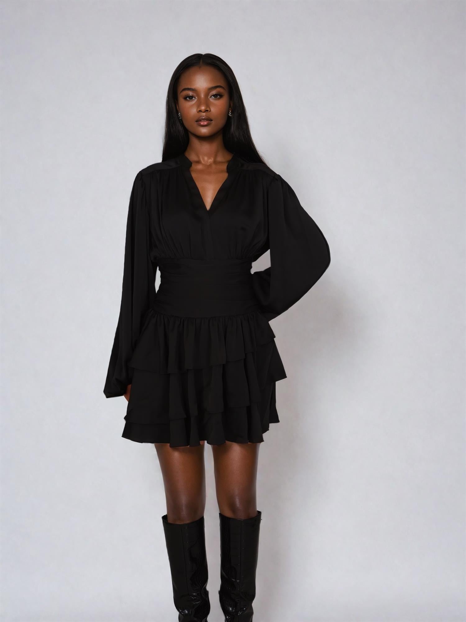 Nadine Belted Ruffle Dress Black - Kjoler