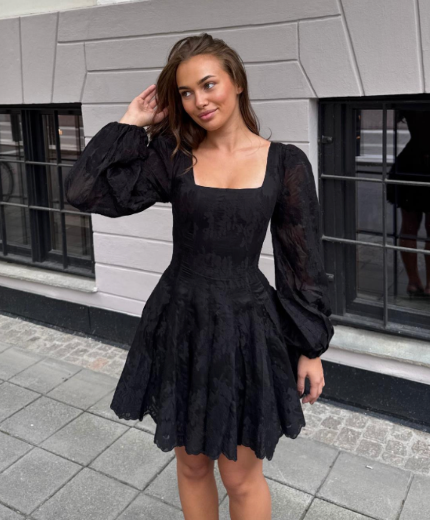Sophie Lace Dress - Svart