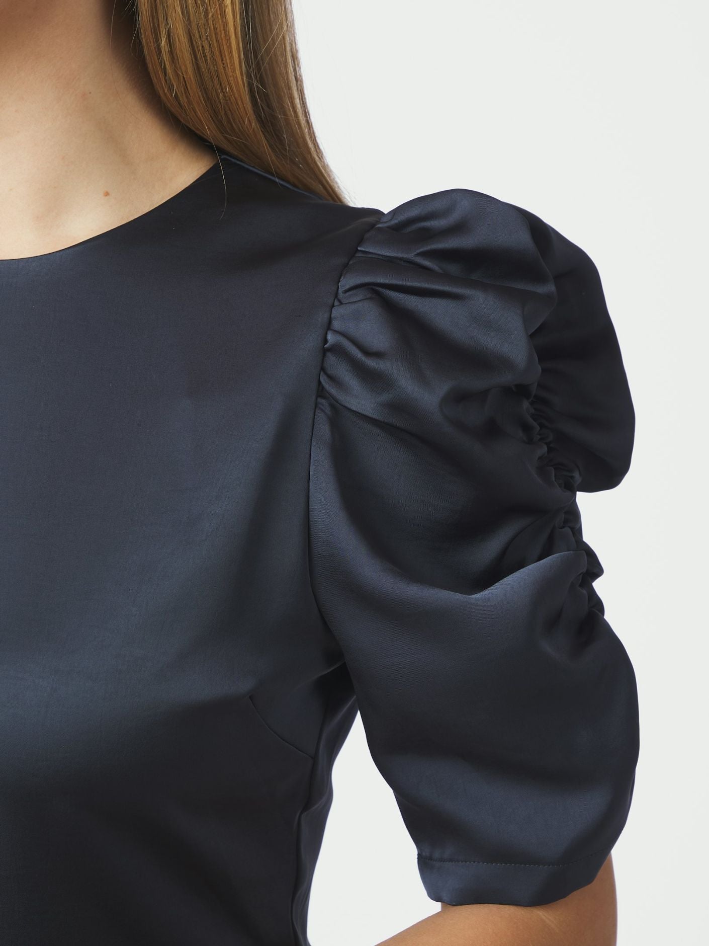 Benua Heavy Sateen Blouse - Midnight Blue
