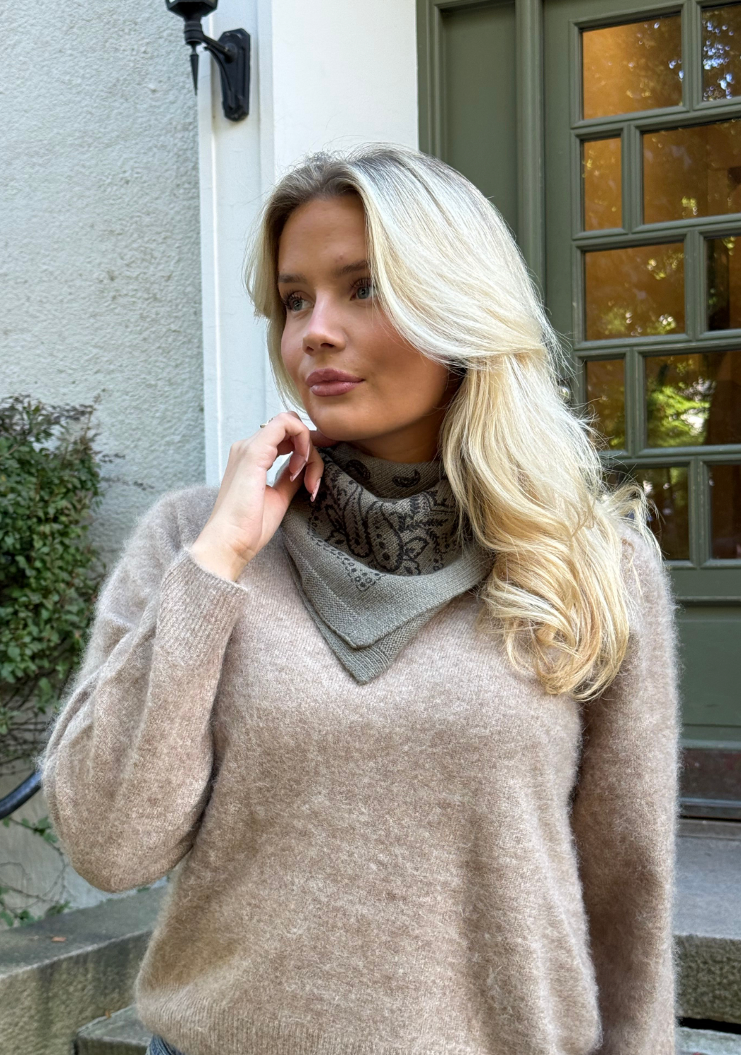 Adelina Paisley Knit Scarf - Army