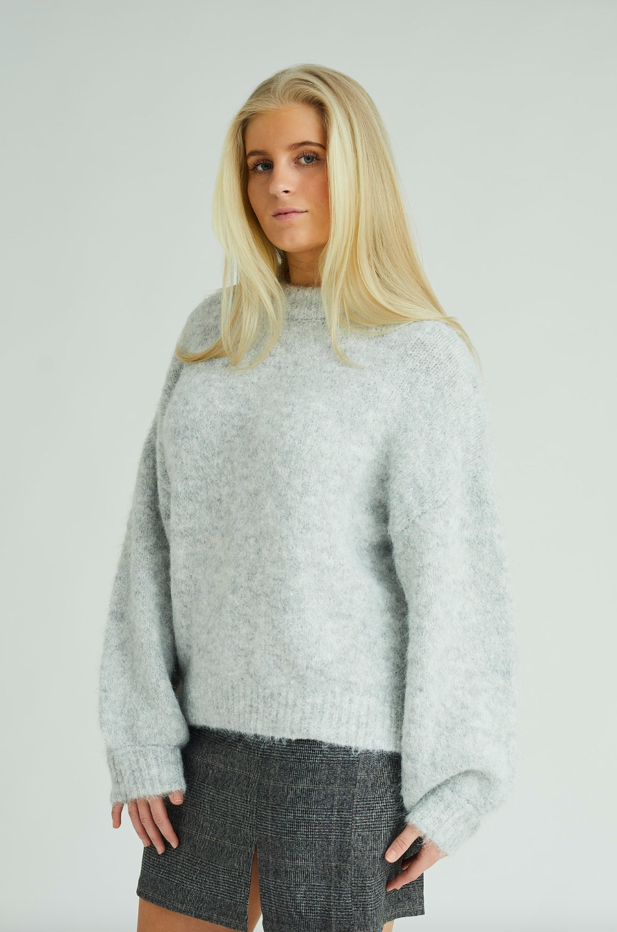 Patrisia Knit Pullover - Overdeler