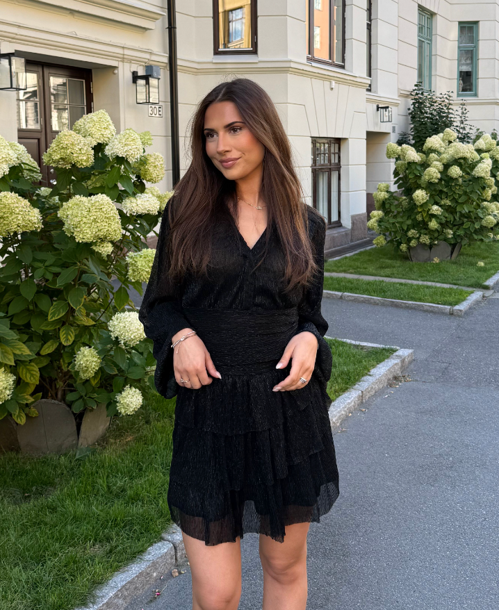 Nadine Belted Ruffle Dress - Glint Onyx
