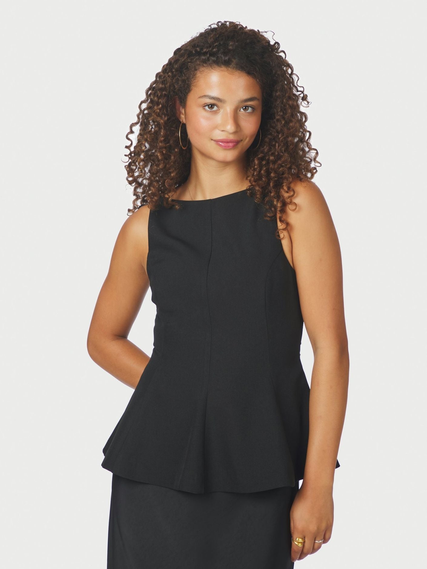 Agape Structure Tie Top - Overdeler