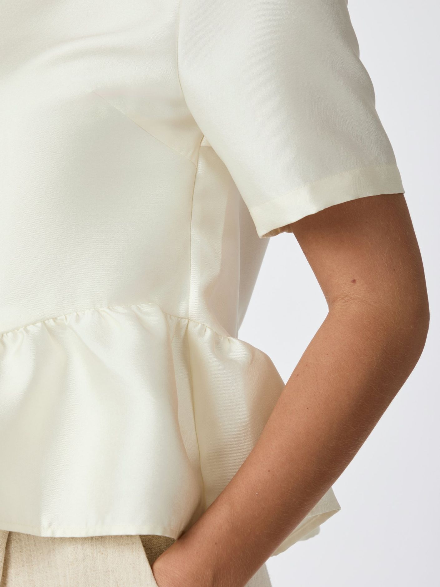 Alva Dull Satin Blouse - Overdeler