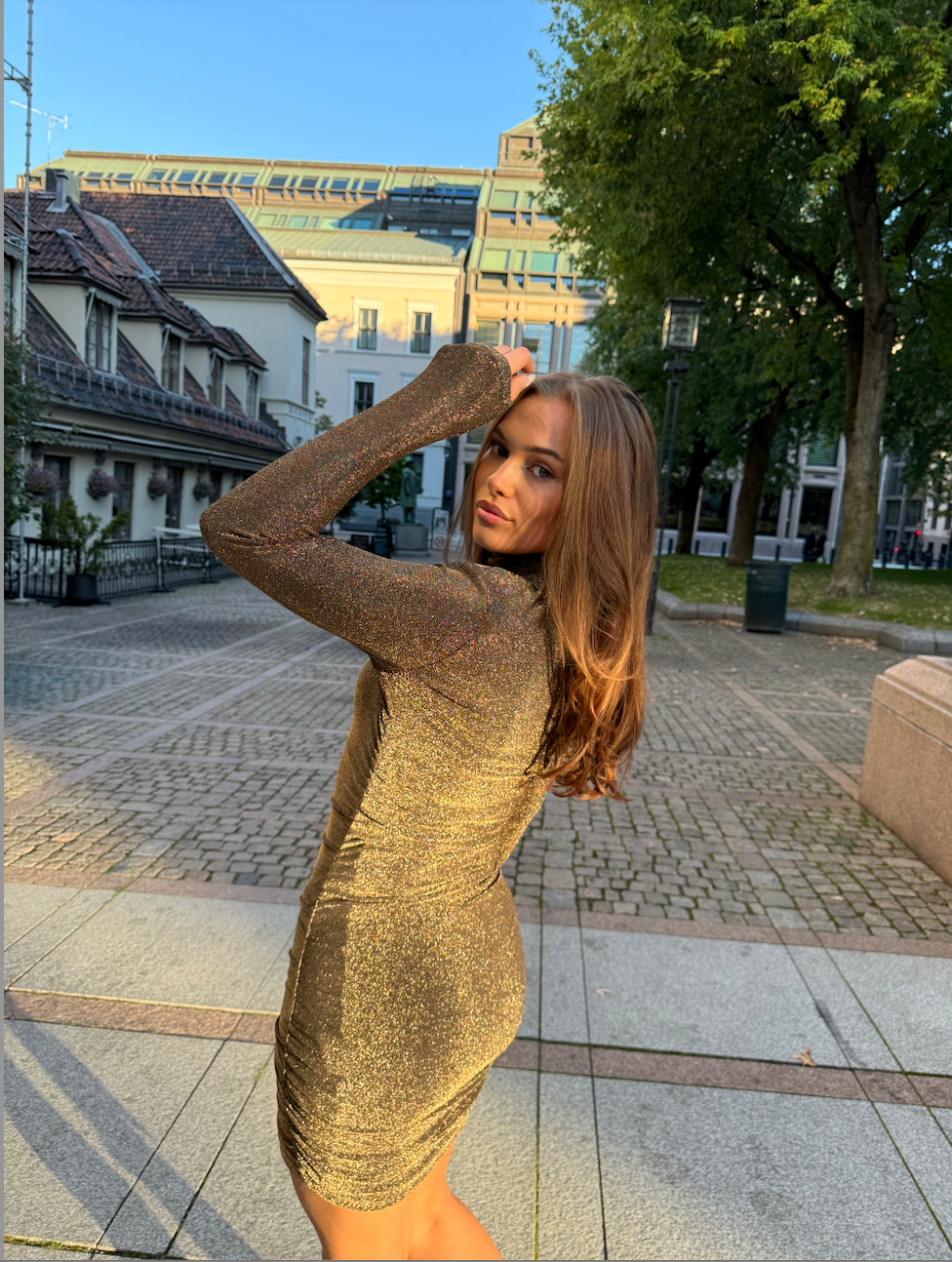 Anthea Bustier Mini Dress - Gold - Kjoler