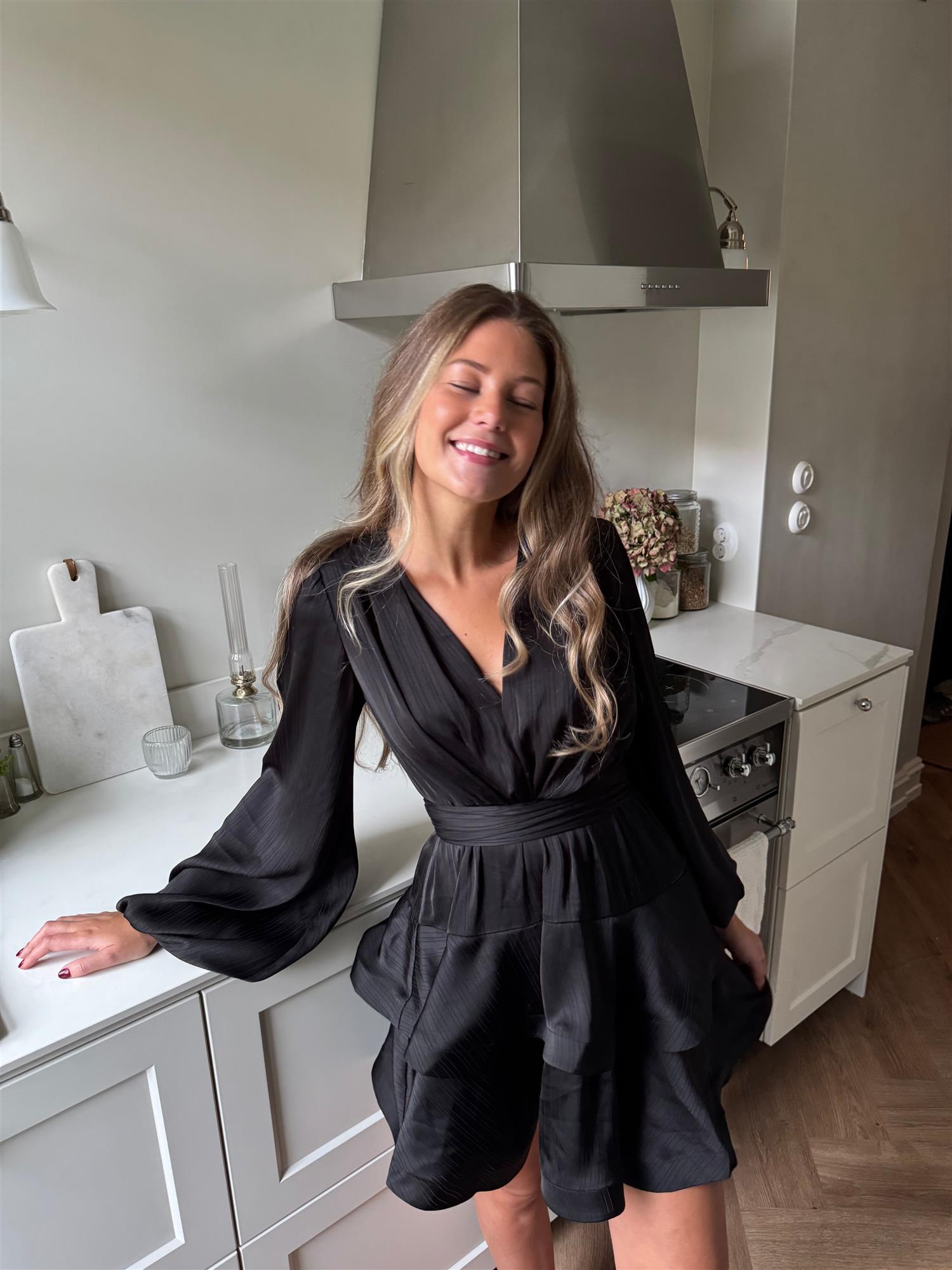 Asya Bedouin Dress - Regal Onyx - Kjoler