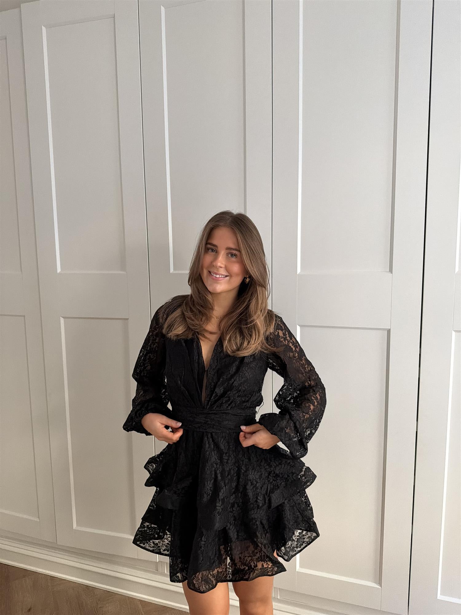 Asya Bedouin Lace Dress - Onyx Treasure - Kjoler