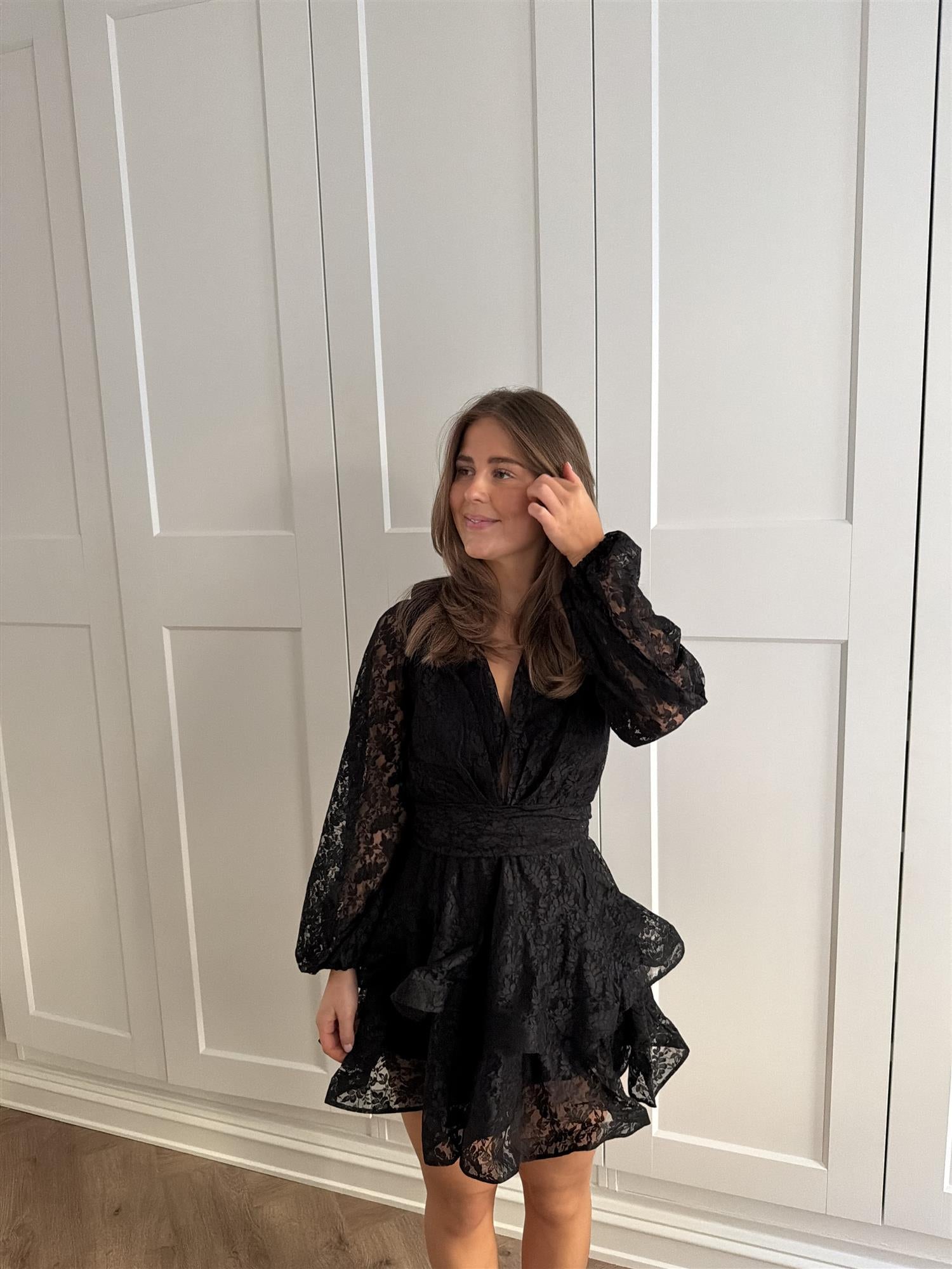 Asya Bedouin Lace Dress - Onyx Treasure - Kjoler