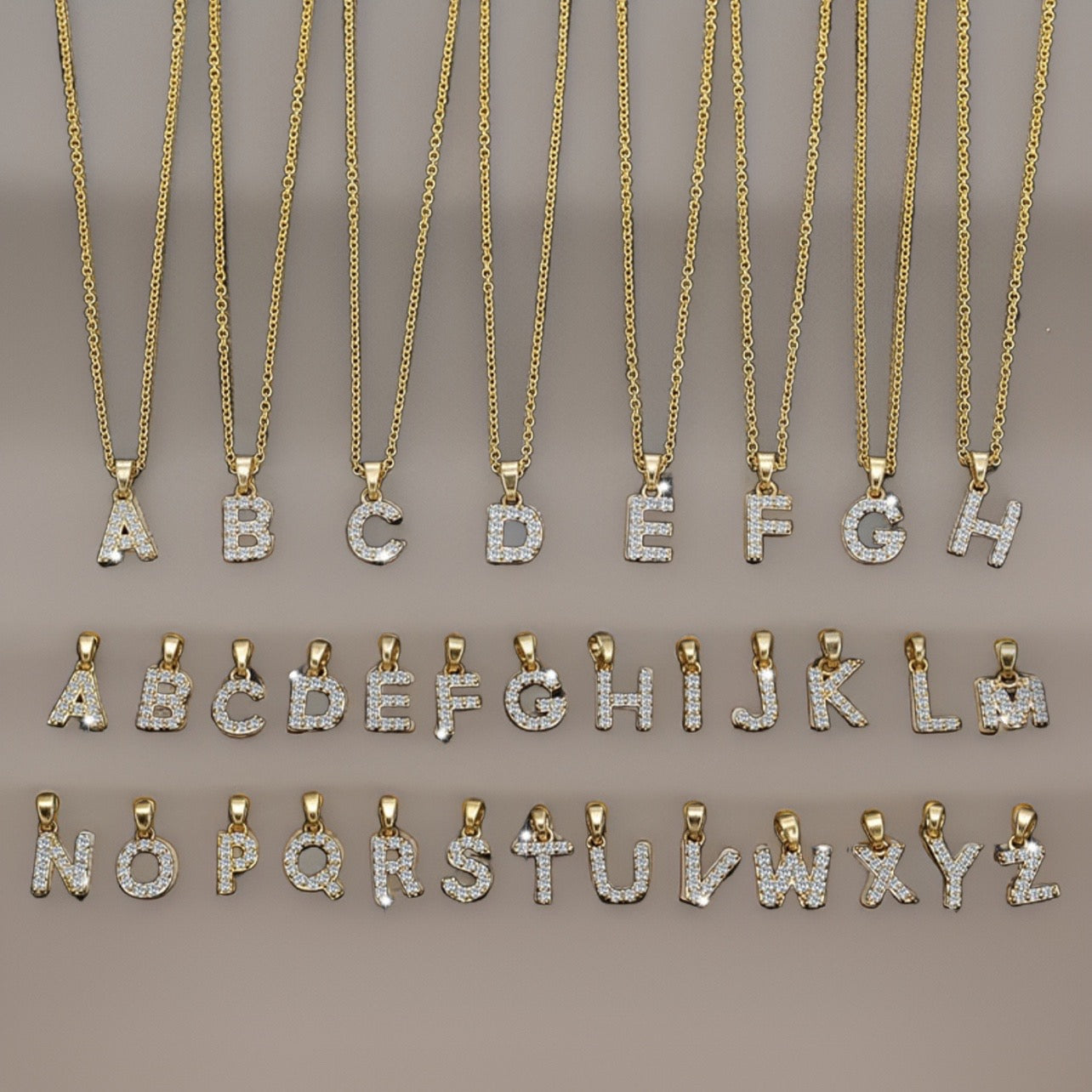 B Stras Letter Necklace Tilbehør