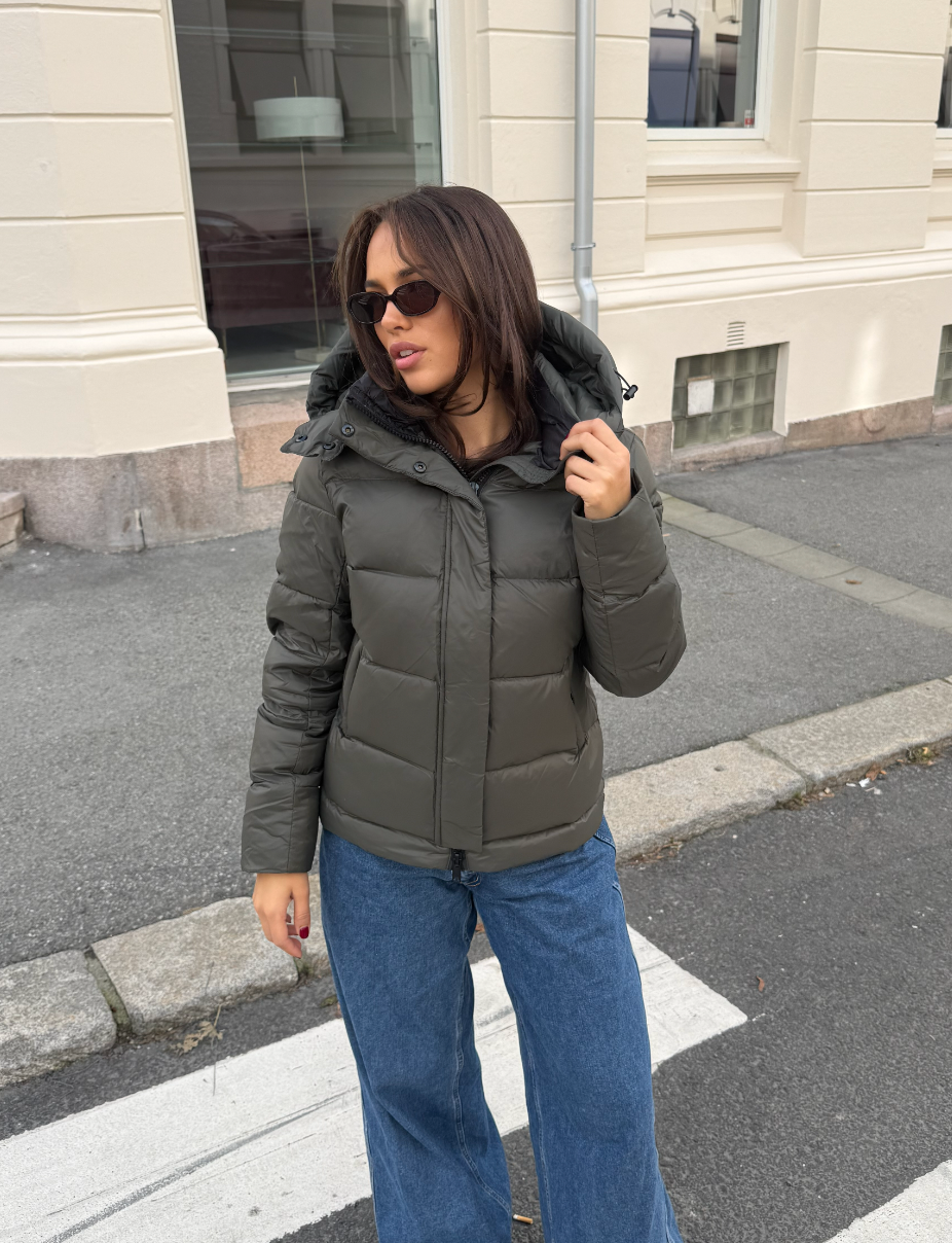 Leah Down Jacket - Olive