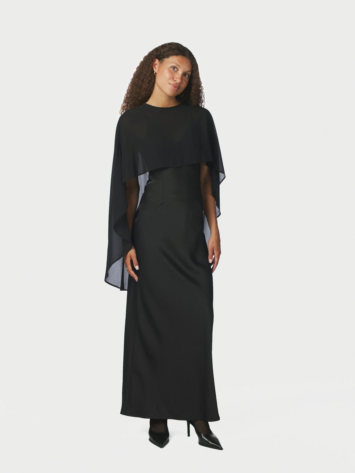 Manufi Chiffon Cape