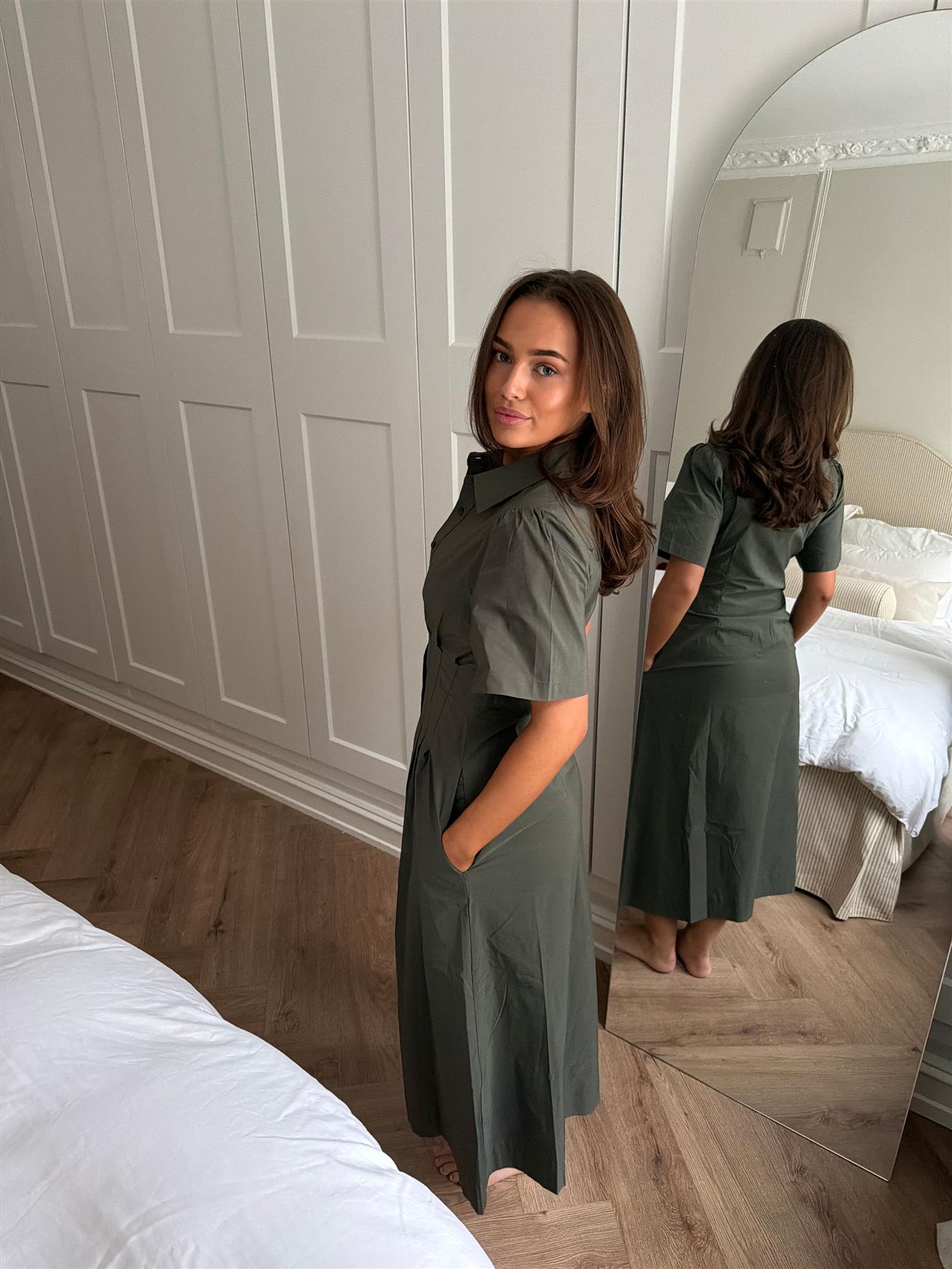 Baia Poplin Dress - Kjoler