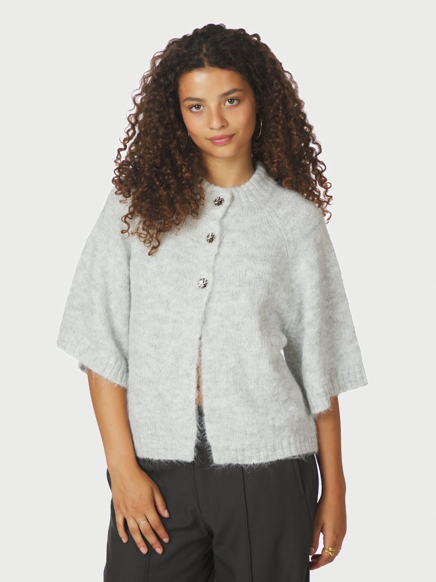 Benuta Fluffy Knit Cardigan - Overdeler