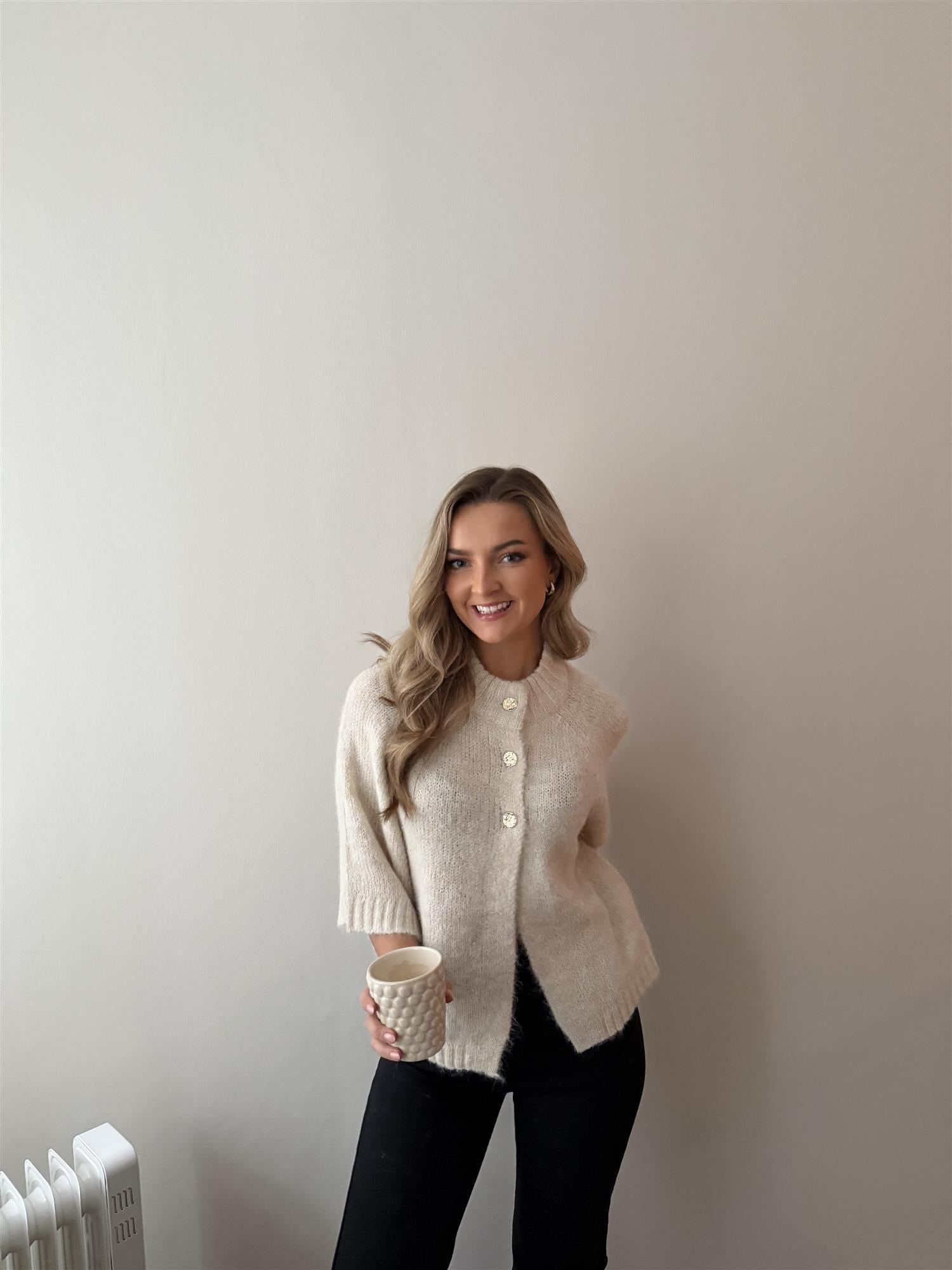 Benuta Fluffy Knit Cardigan - Overdeler