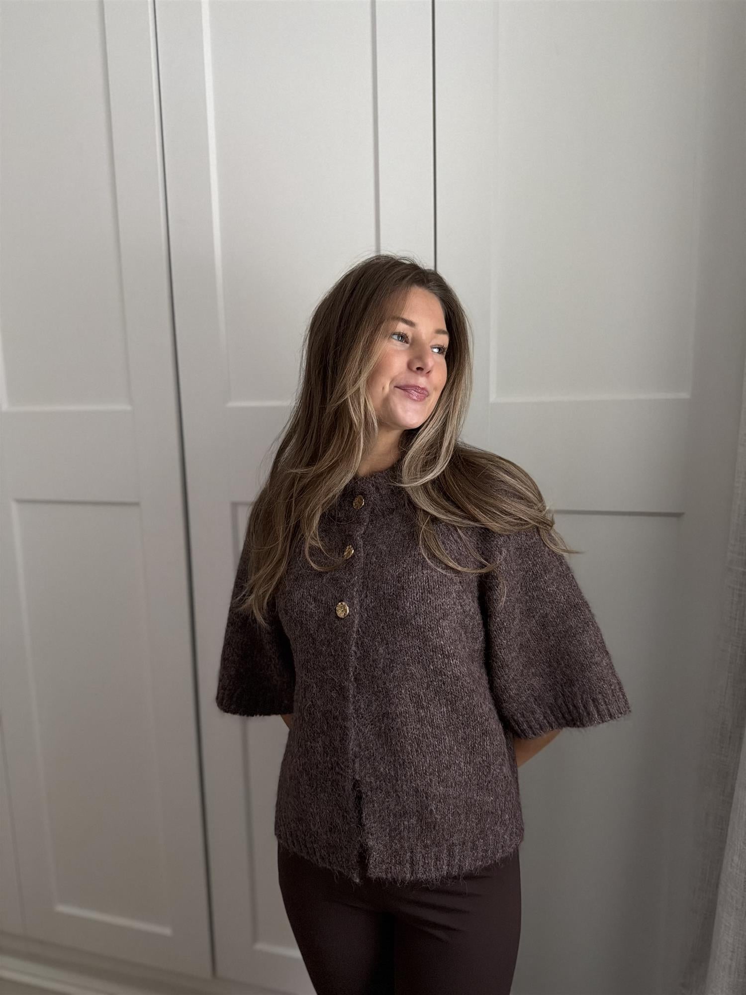Benuta Fluffy Knit Cardigan - Overdeler