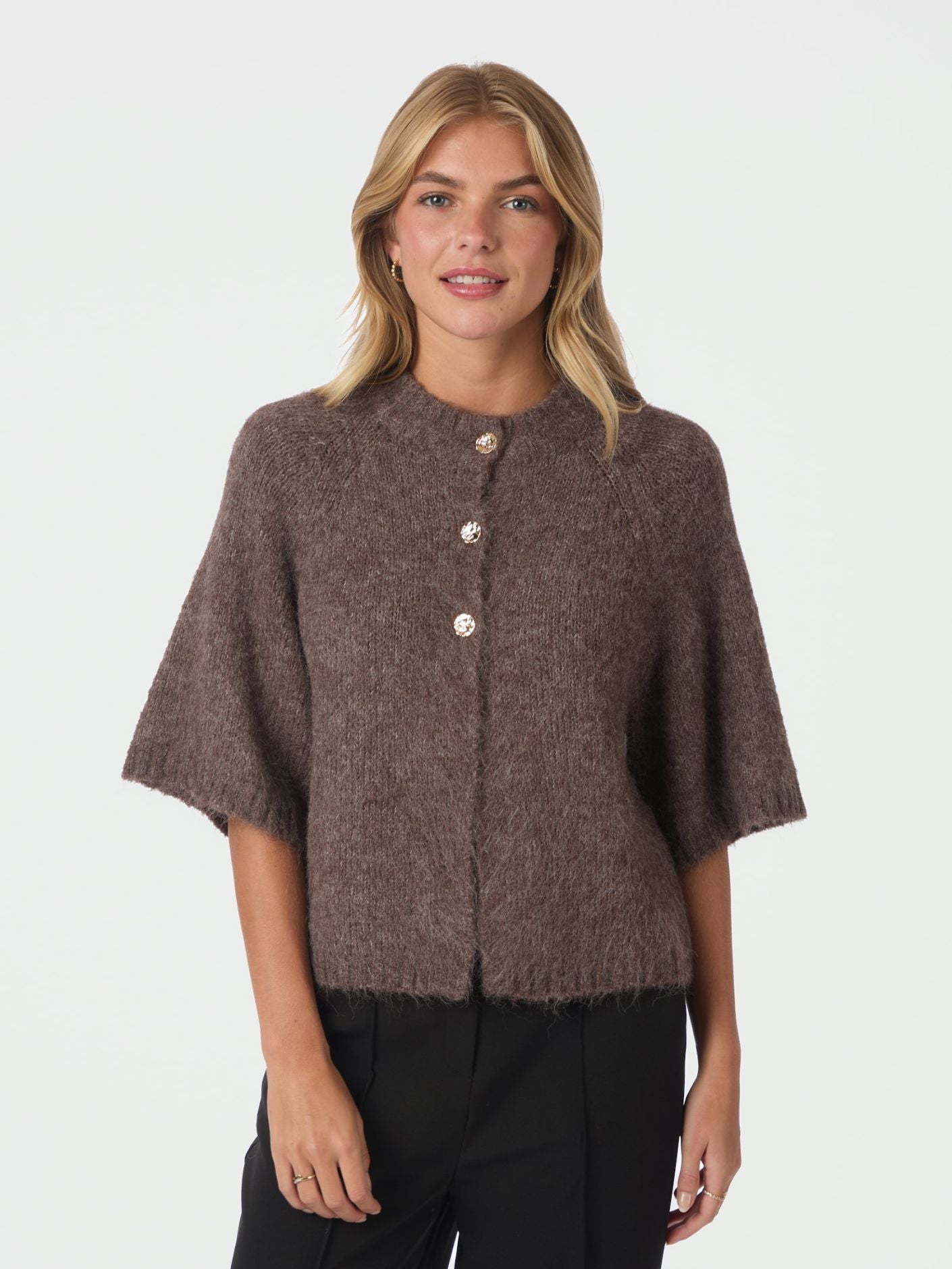 Benuta Fluffy Knit Cardigan - Overdeler