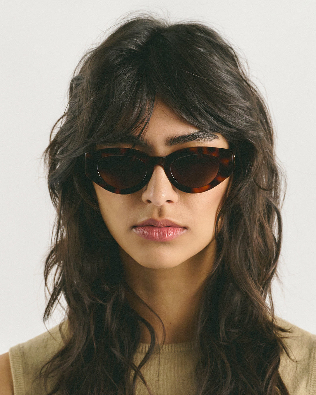 Ines Tortoise Brown