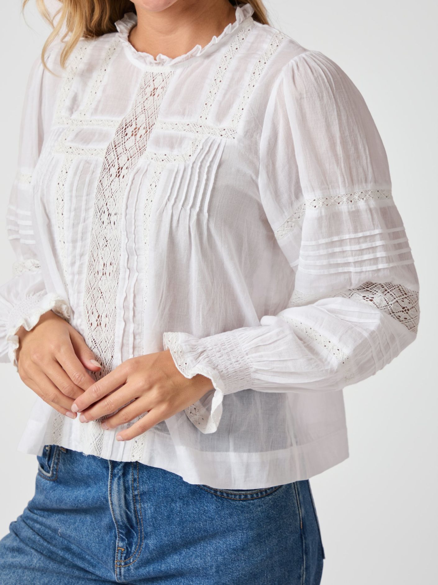 Ebba S Voile Blouse - Overdeler
