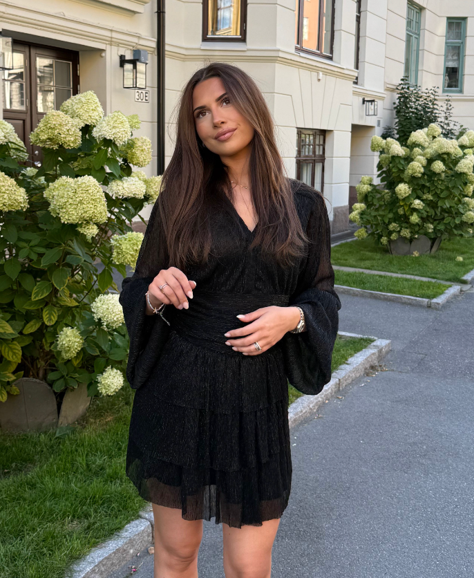 Nadine Belted Ruffle Dress - Glint Onyx