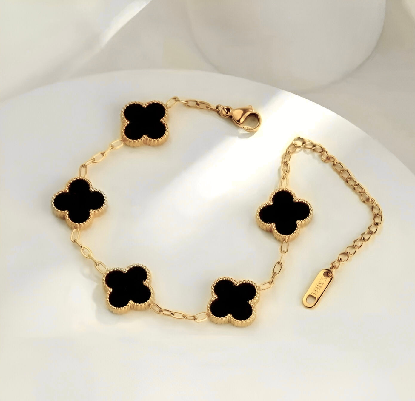 Haily Four Leaf Bracelet Black - Tilbehør