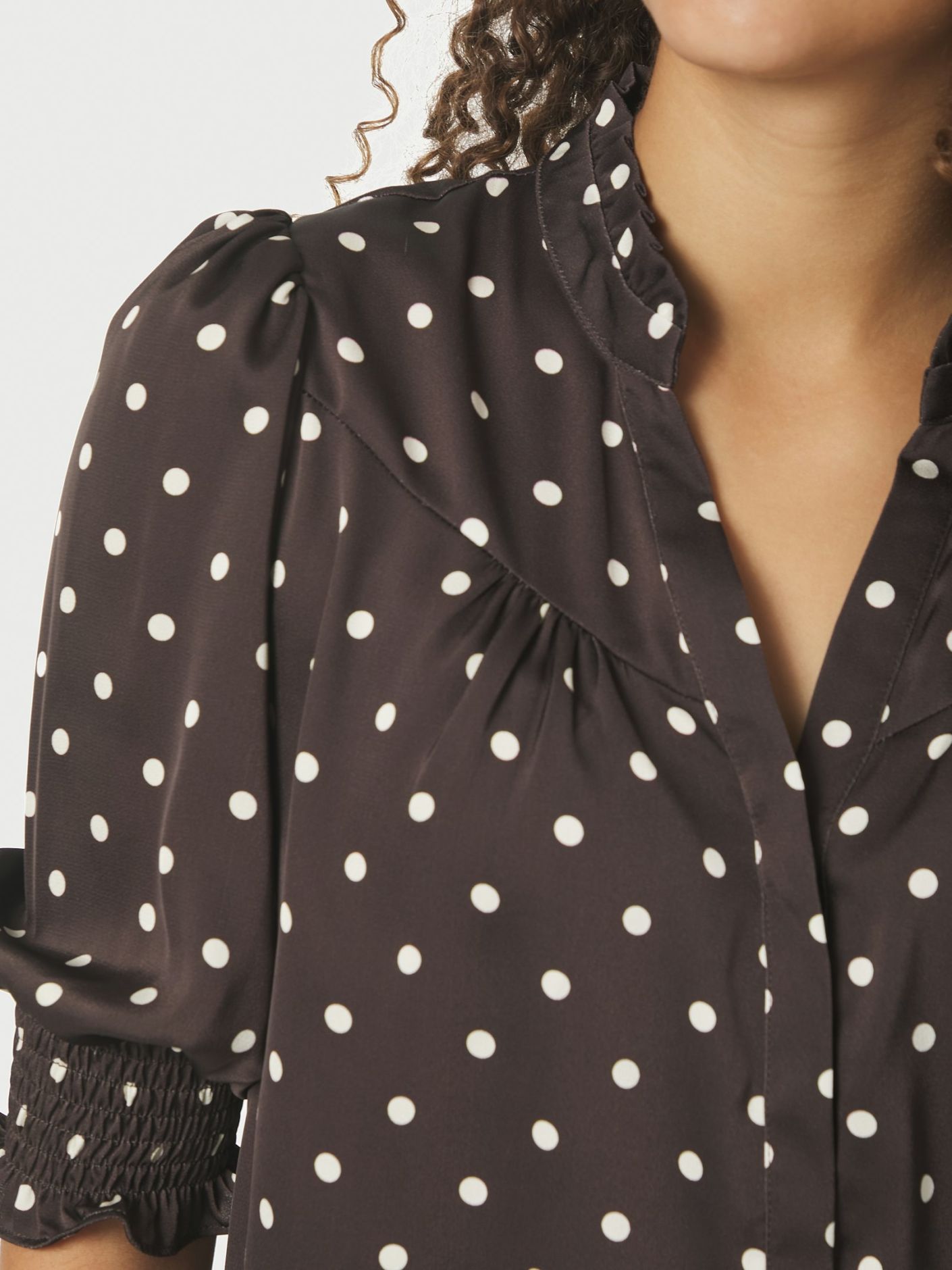 Diana Dot Blouse - Overdeler