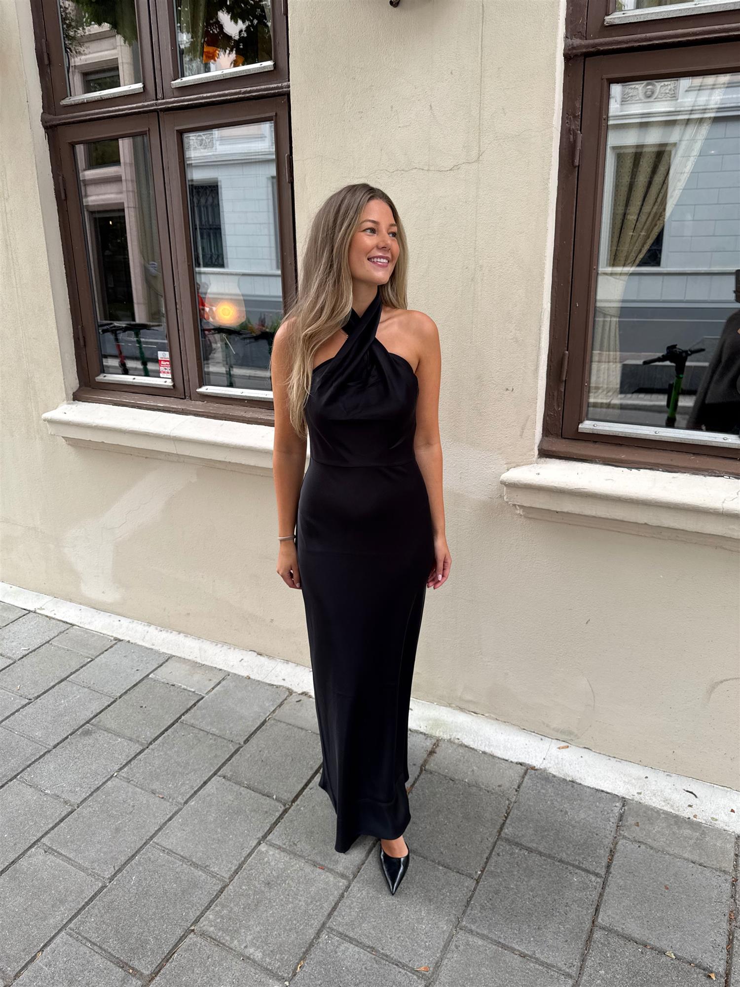 Dolores Dress - Svart - Kjoler