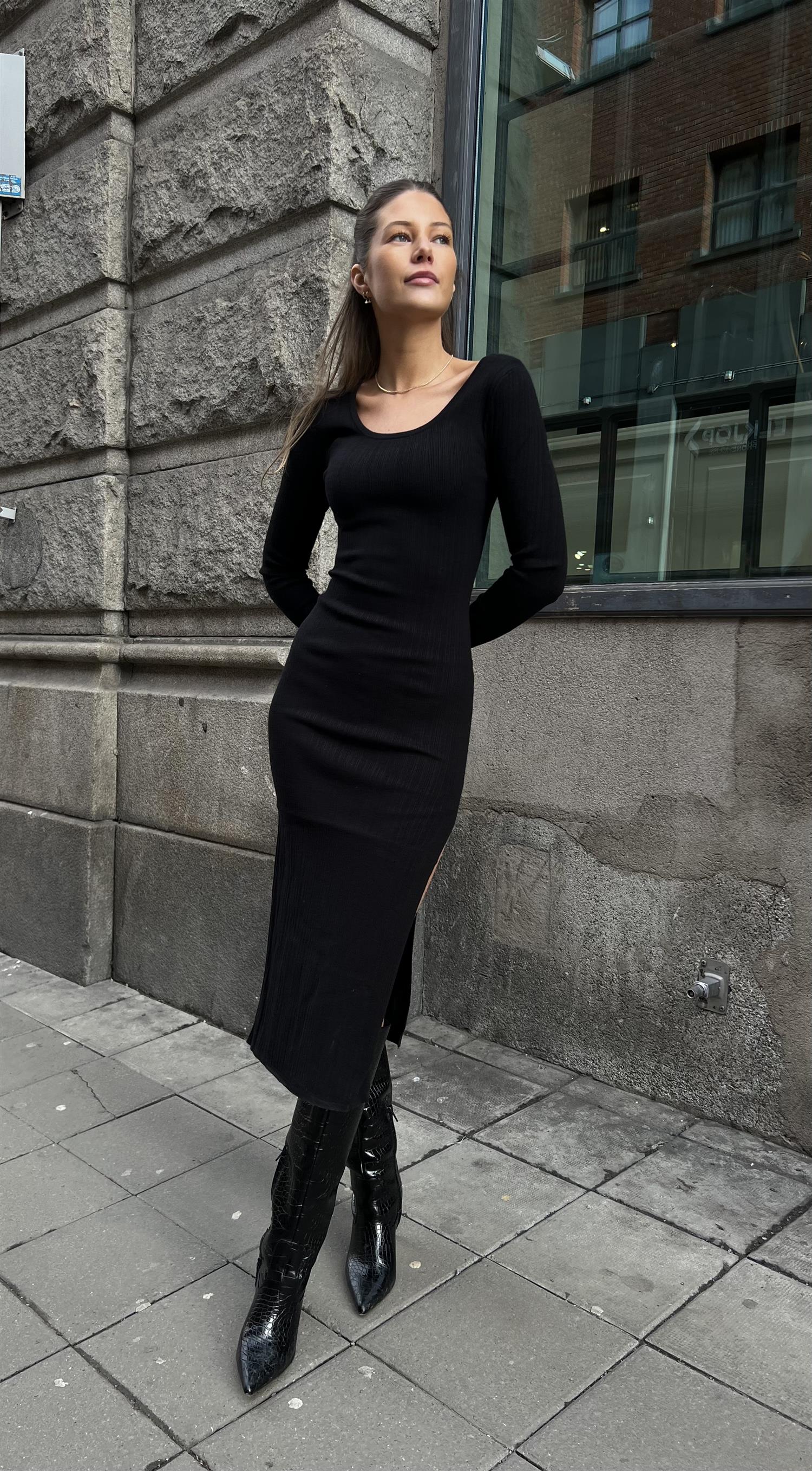 River Knit Midi Dress - Kjoler