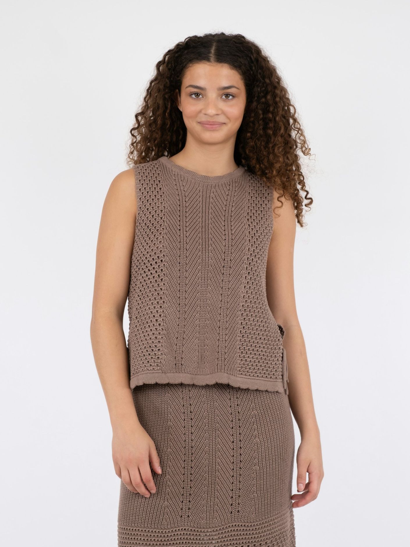 Aritza Crochet Knit Top - Overdeler