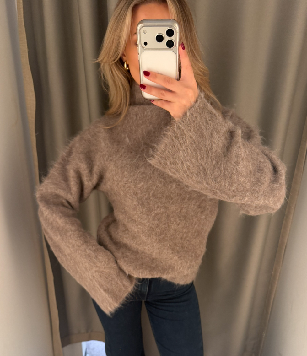 Edith Turtleneck