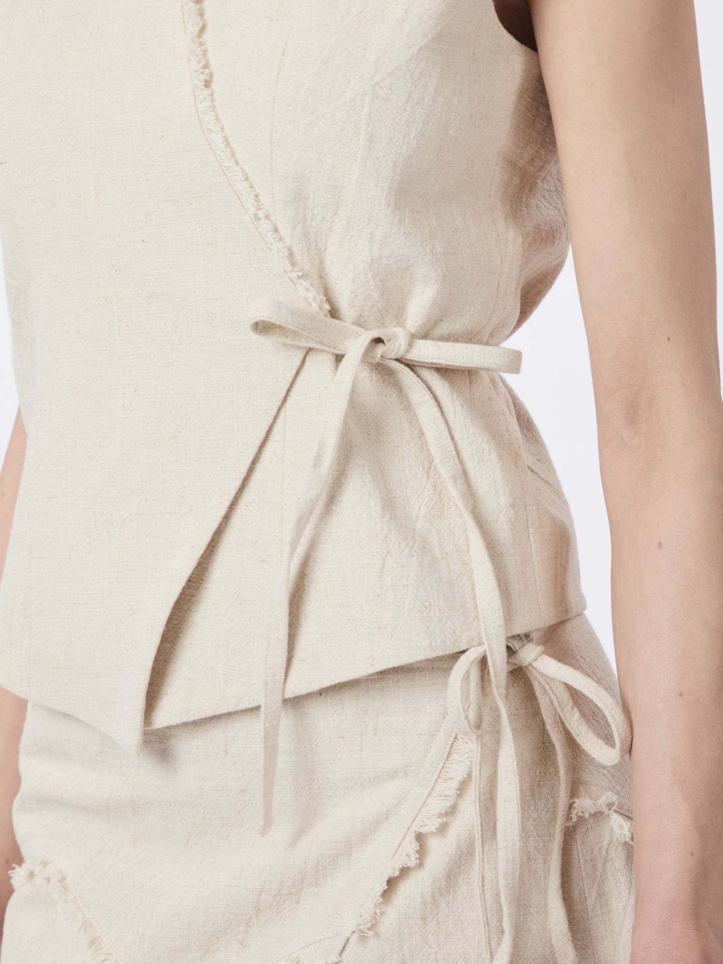 Filora Ramie Wrap Waistcoat Overdeler