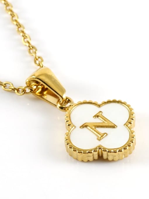 Four Leaf Letter Necklace N Tilbehør