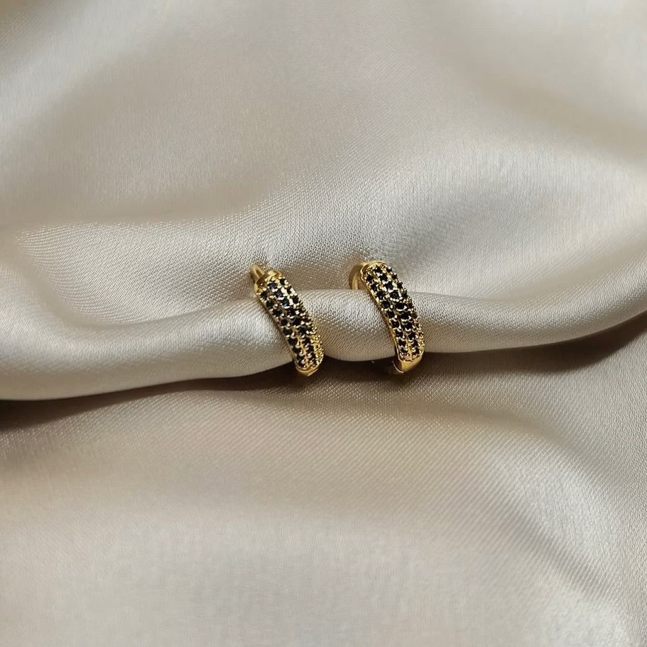 Frøya Earring Navy Tilbehør