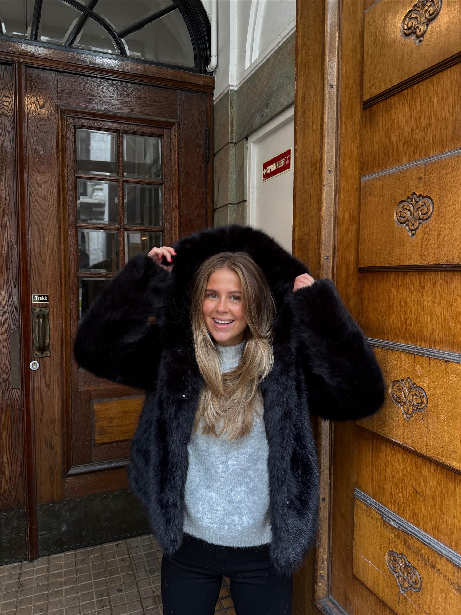 Ida Faux Fur - Jakker