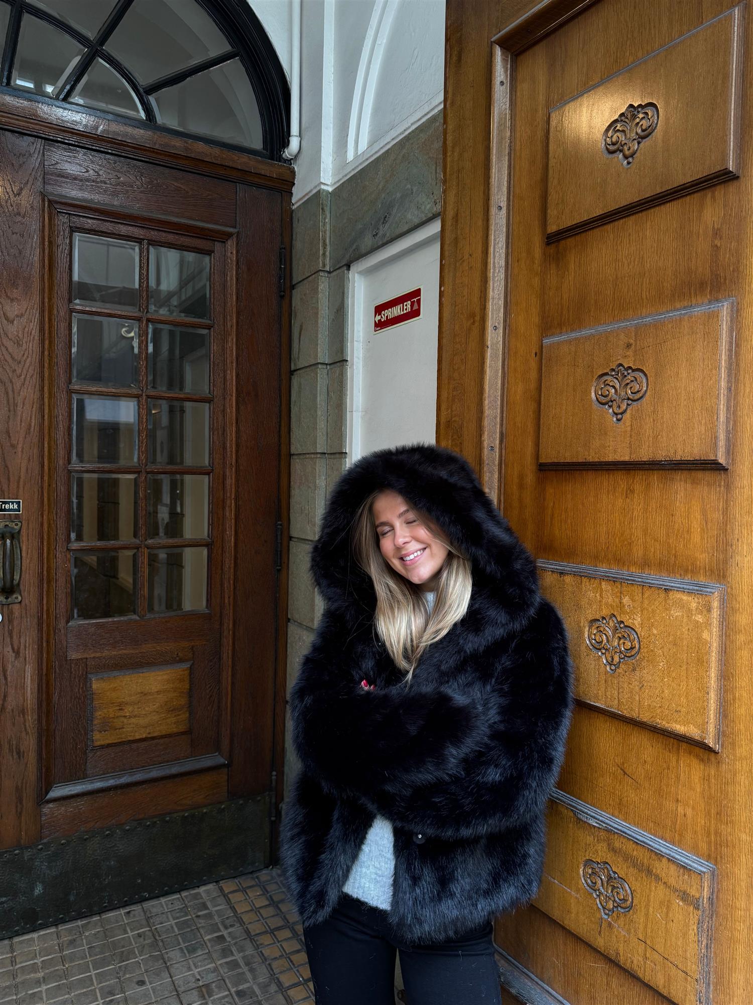 Ida Faux Fur - Jakker