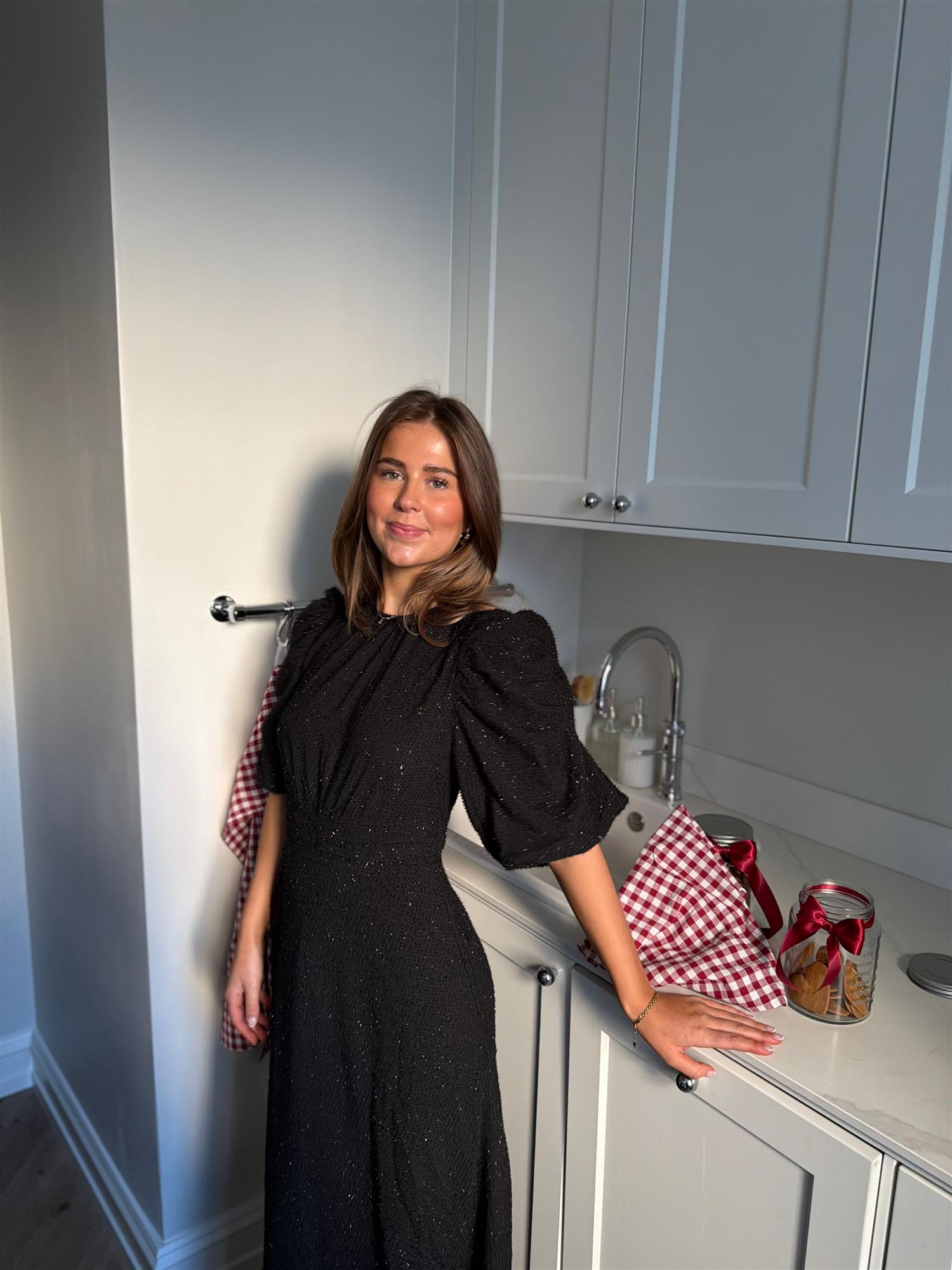 Kikka Glitz Dress - Kjoler